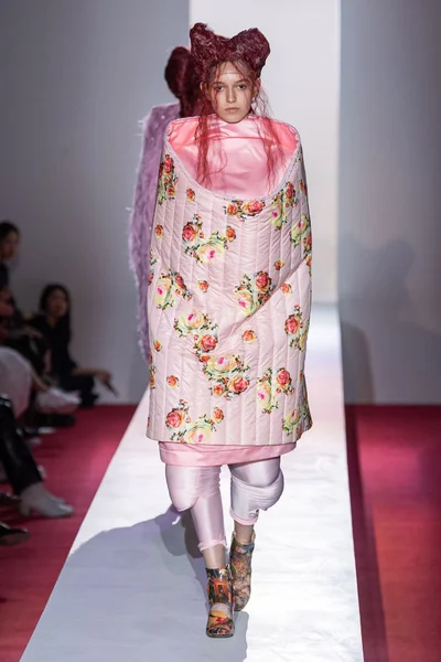 Look 12